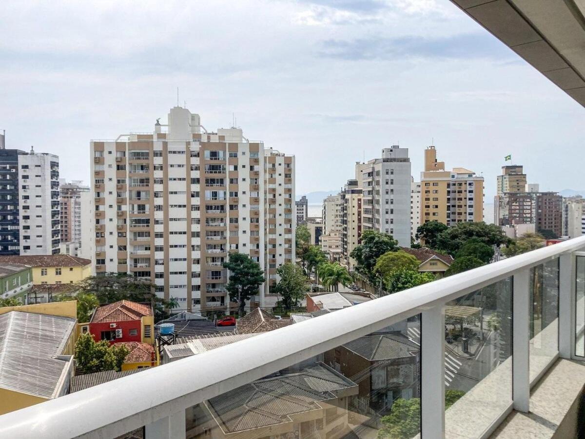 Patio Milano Apartamentos Completos Em Condominio Incrivel Com Food Hall Florianopolis Exterior photo